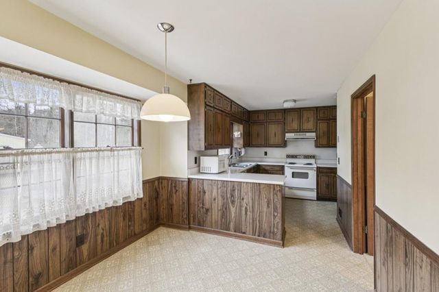 533 Avalon Drive, Fayetteville, GA 30214