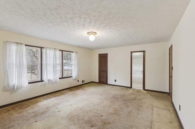 533 Avalon Drive, Fayetteville, GA 30214