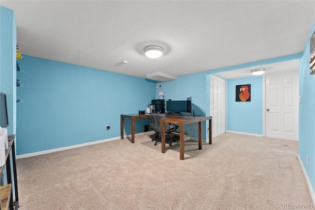 1960 Oakland Street, Aurora, CO 80010