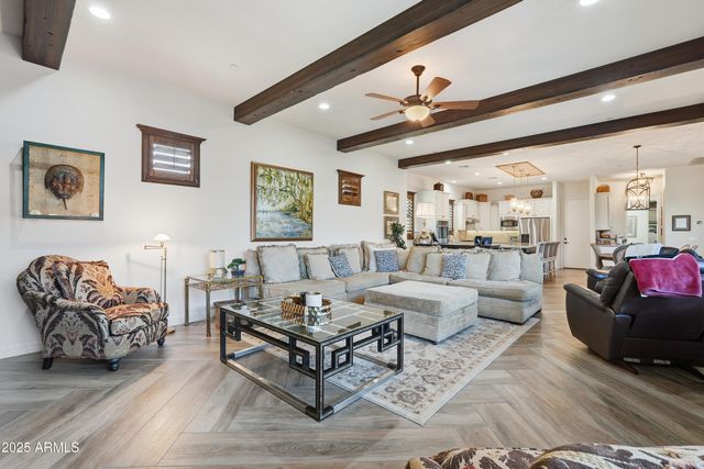 7844 E RIVERDALE Street, Mesa, AZ 85207