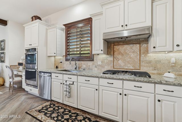 7844 E RIVERDALE Street, Mesa, AZ 85207