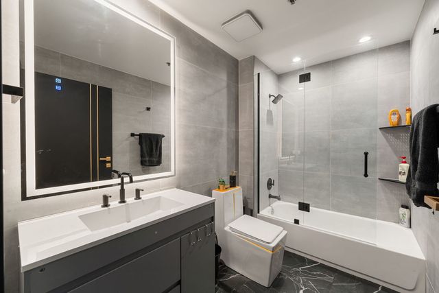 1305 S Michigan Avenue 907, Chicago, IL 60605