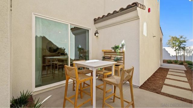 1827 Christiana Ct, Ramona, CA 92065