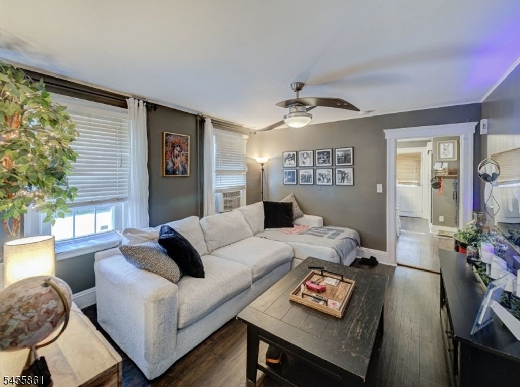 251 N 7Th Ave, Manville Boro, NJ 08835 — photo 4