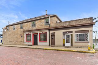 2021 Mount Troy Rd, Reserve, PA 15212