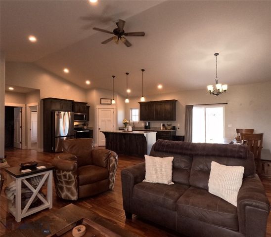 325 Silverwood, Dillon, MT 59725