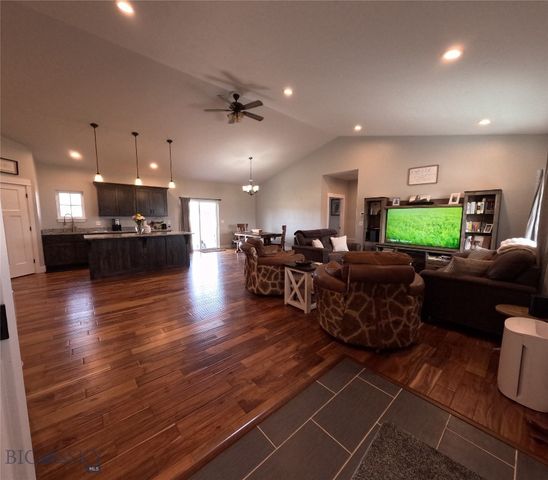 325 Silverwood, Dillon, MT 59725