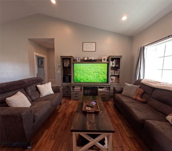 325 Silverwood, Dillon, MT 59725