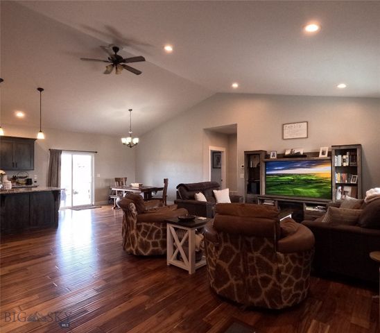 325 Silverwood, Dillon, MT 59725