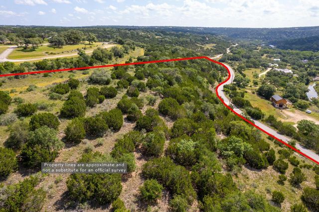 001 Red Hawk RD, Wimberley, TX 78676