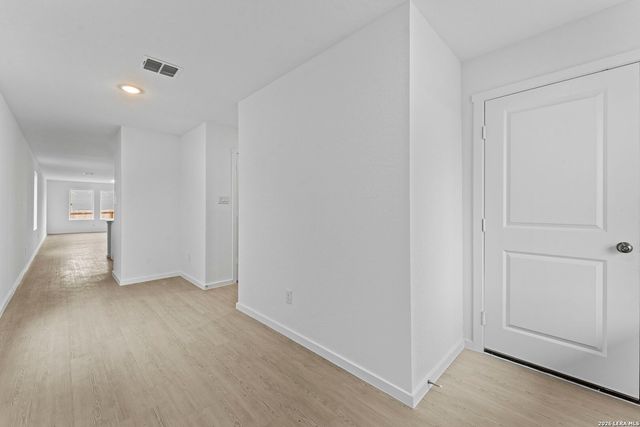 2060 Powell Pl, Converse, TX 78109