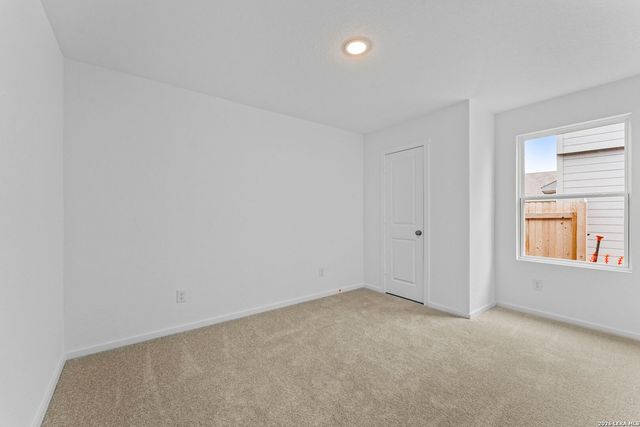 2060 Powell Pl, Converse, TX 78109