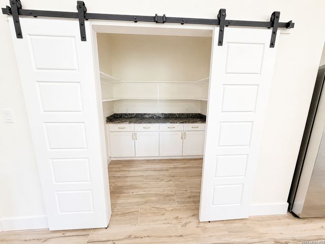 7022 CIRCLE OAK DR, Bulverde, TX 78163