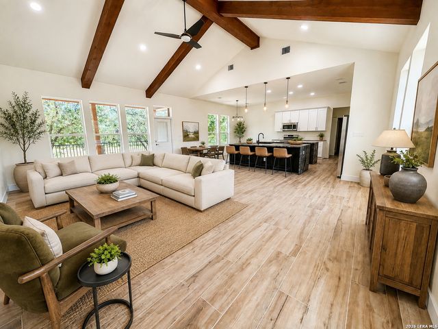 7022 CIRCLE OAK DR, Bulverde, TX 78163