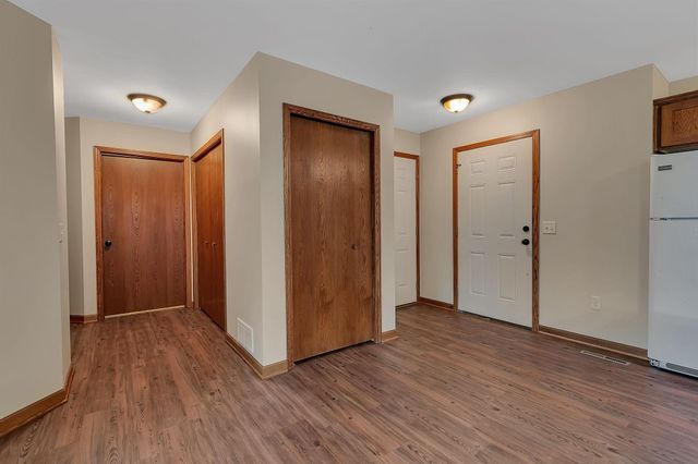 647 Cottonwood Avenue, Litchfield, MN 55355