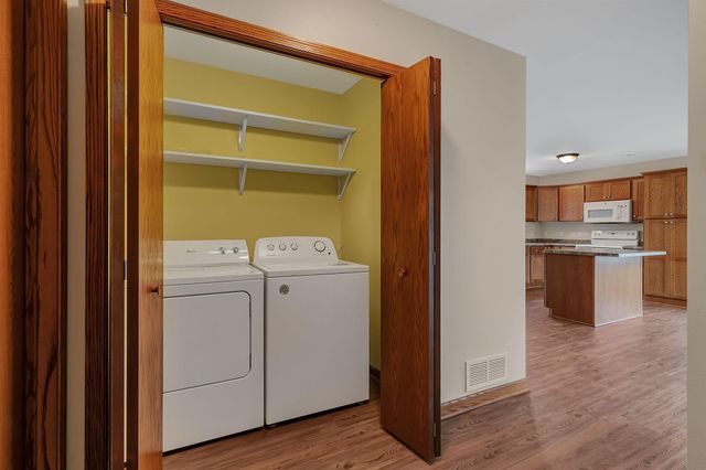 647 Cottonwood Avenue, Litchfield, MN 55355