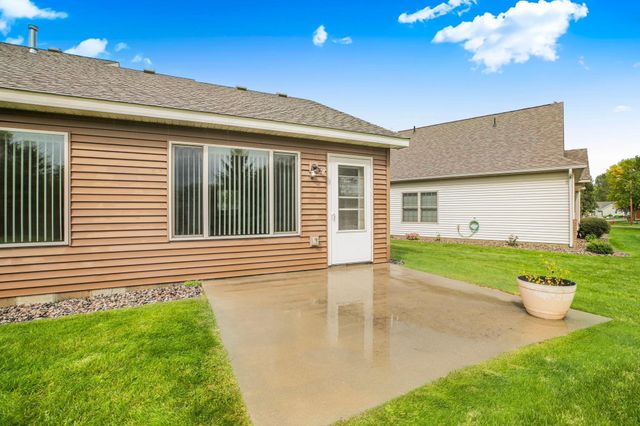 647 Cottonwood Avenue, Litchfield, MN 55355