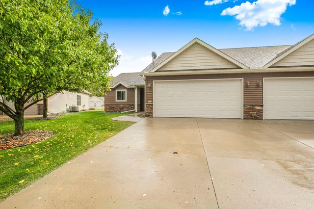 647 Cottonwood Avenue, Litchfield, MN 55355