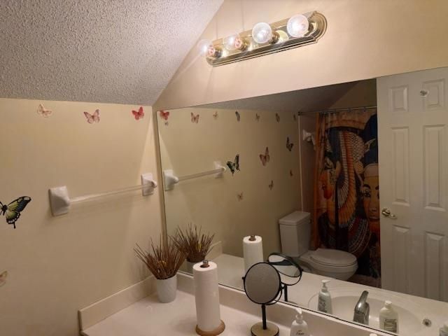 10216 WOODLAND HILLS DR, Cordova, TN 38018