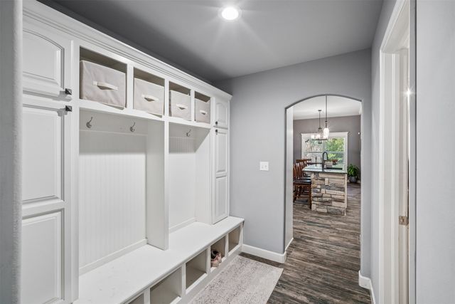 19412 Mountain Lane, Claremore, OK 74019