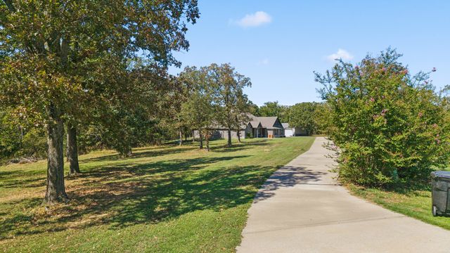 19412 Mountain Lane, Claremore, OK 74019