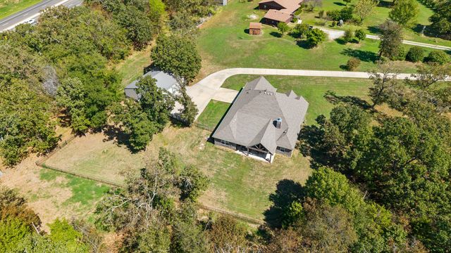 19412 Mountain Lane, Claremore, OK 74019