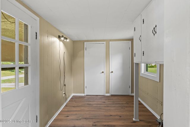 213 N Woodlawn St, Irvington, KY 40146