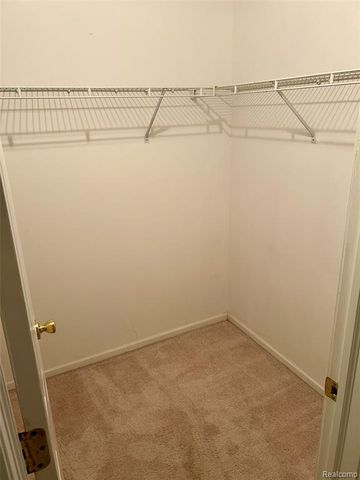 2618 Woodcliff Trail, Hartland, MI 48353