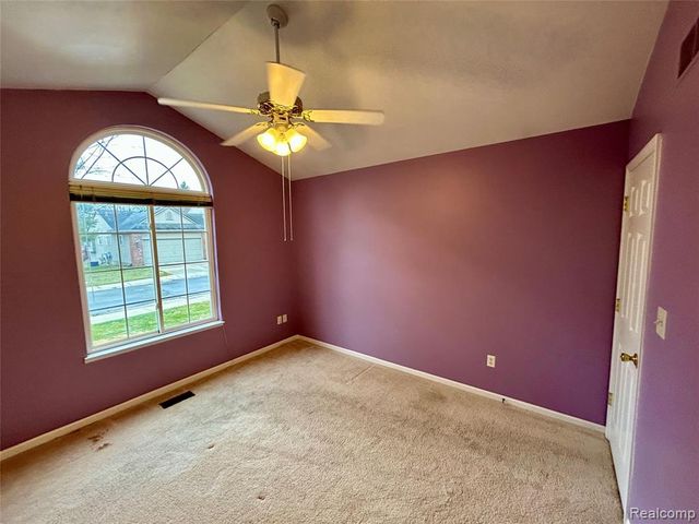 2618 Woodcliff Trail, Hartland, MI 48353