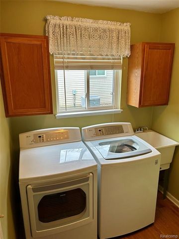 2618 Woodcliff Trail, Hartland, MI 48353