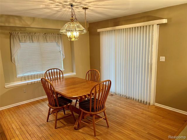 2618 Woodcliff Trail, Hartland, MI 48353