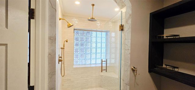 8548 Findlay Street, Houston, TX 77017