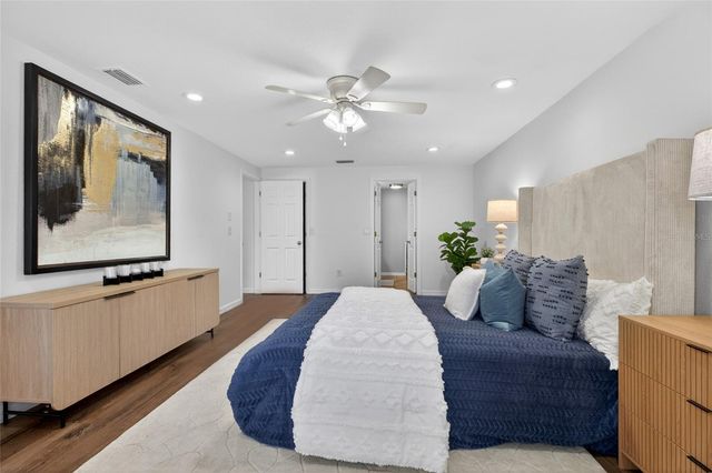 1513 PINEY BRANCH CIRCLE, Valrico, FL 33594