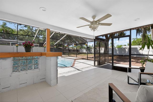 1513 PINEY BRANCH CIRCLE, Valrico, FL 33594