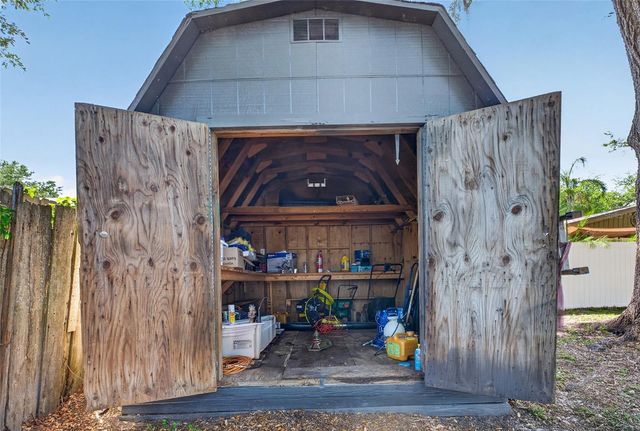 1513 PINEY BRANCH CIRCLE, Valrico, FL 33594