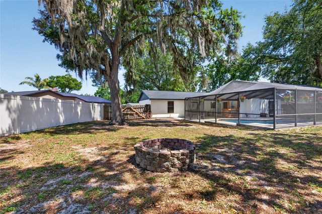 1513 PINEY BRANCH CIRCLE, Valrico, FL 33594