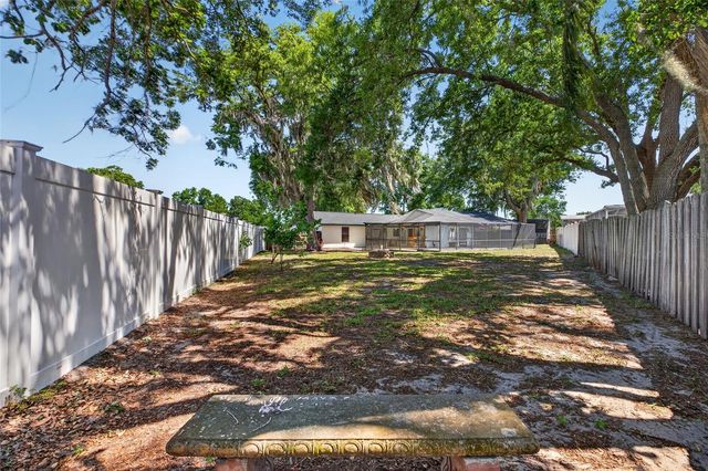 1513 PINEY BRANCH CIRCLE, Valrico, FL 33594