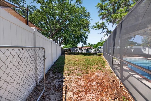 1513 PINEY BRANCH CIRCLE, Valrico, FL 33594