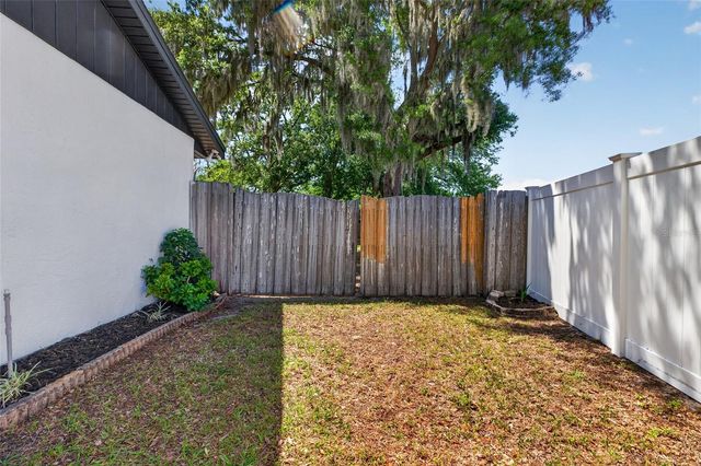 1513 PINEY BRANCH CIRCLE, Valrico, FL 33594