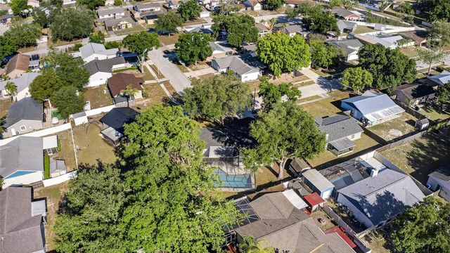 1513 PINEY BRANCH CIRCLE, Valrico, FL 33594