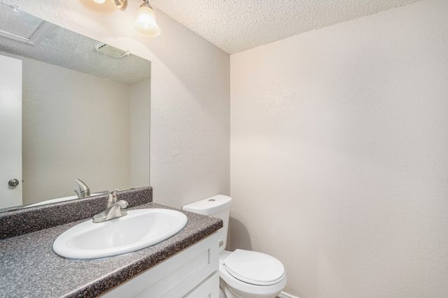 3301 Aurora Street D, Haltom City, TX 76117