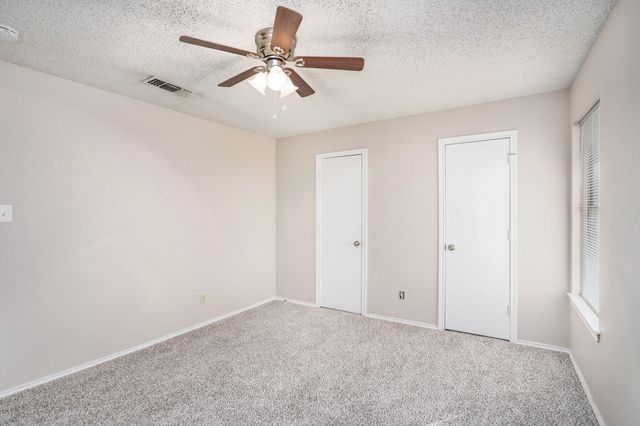3301 Aurora Street D, Haltom City, TX 76117