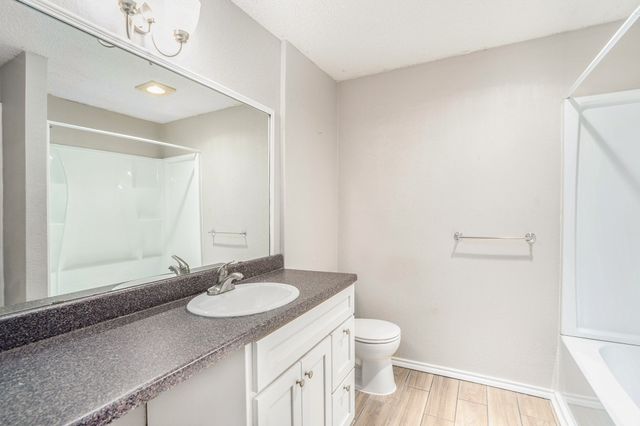 3301 Aurora Street D, Haltom City, TX 76117
