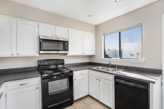 3301 Aurora Street D, Haltom City, TX 76117