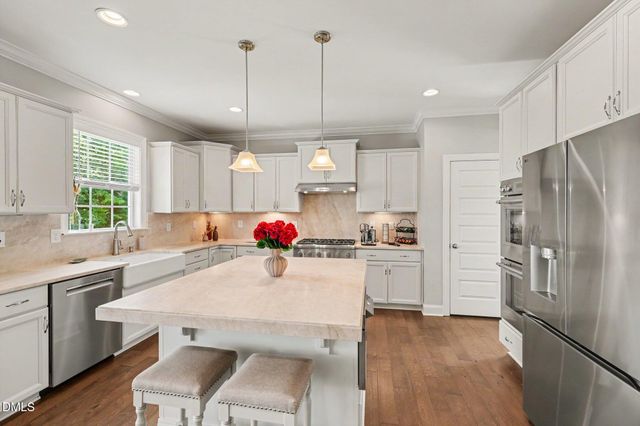 41 Bonaventure Drive, Clayton, NC 27527