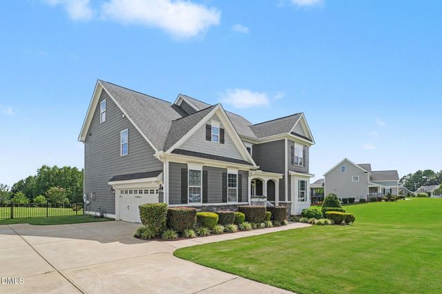 41 Bonaventure Drive, Clayton, NC 27527