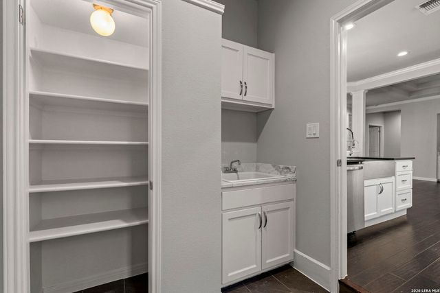 8543 NORTHVIEW PASS, Boerne, TX 78015