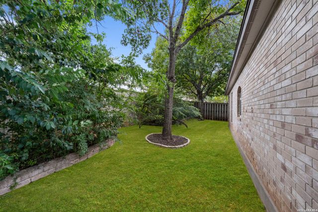 8543 NORTHVIEW PASS, Boerne, TX 78015