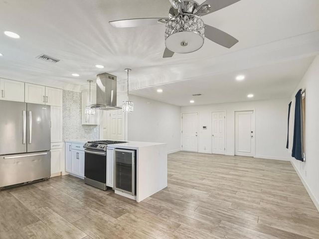 9836 El Mirador Boulevard, Desert Hot Springs, CA 92240