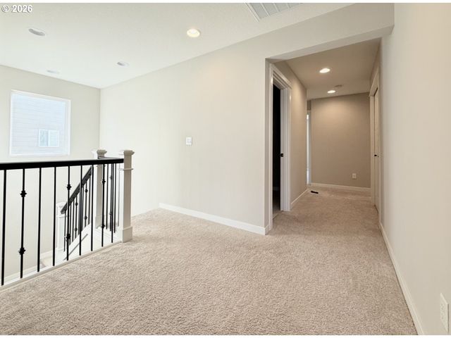 13823 Se NIGHTINGALE Ave, Happy Valley, OR 97015